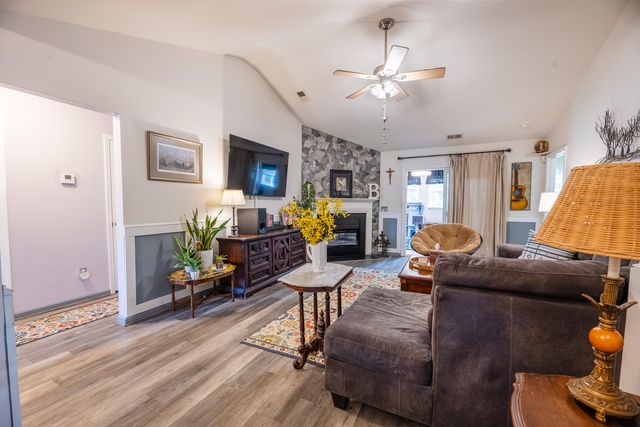 270 Avonshire Drive, Summerville, SC 29483