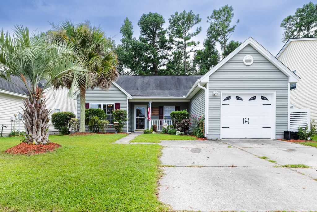 270 Avonshire Drive, Summerville, SC 29483