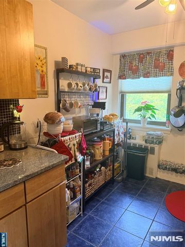 8800 Boulevard 6K, North Bergen, NJ 07047