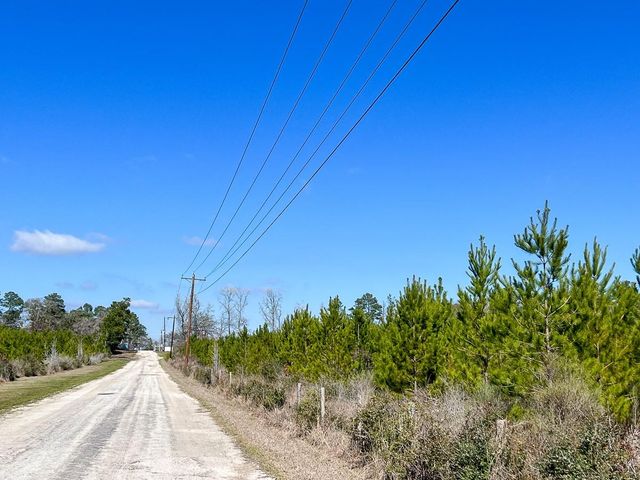 01 Wallace, Huntsville, TX 77320