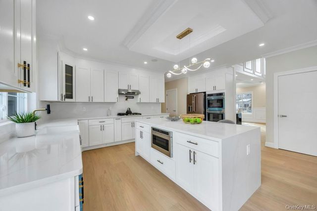 49 Anvil Lane, Levittown, NY 11756