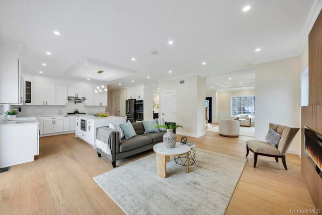 49 Anvil Lane, Levittown, NY 11756