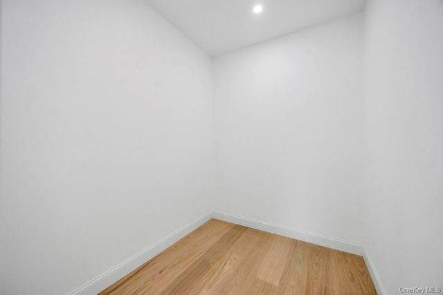 49 Anvil Lane, Levittown, NY 11756