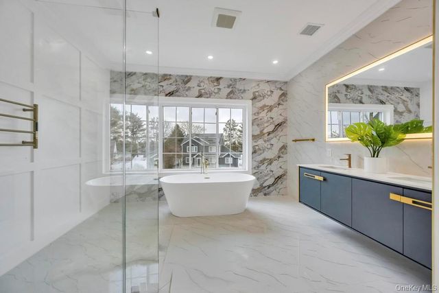 49 Anvil Lane, Levittown, NY 11756