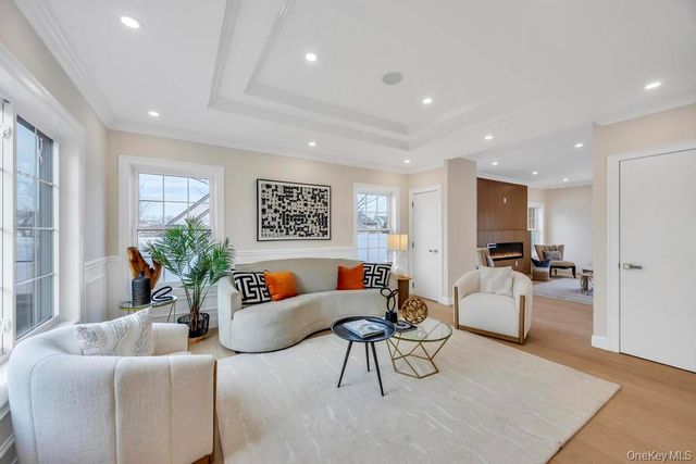 49 Anvil Lane, Levittown, NY 11756