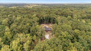 5 Bush Ct, Waverly, TN 37185