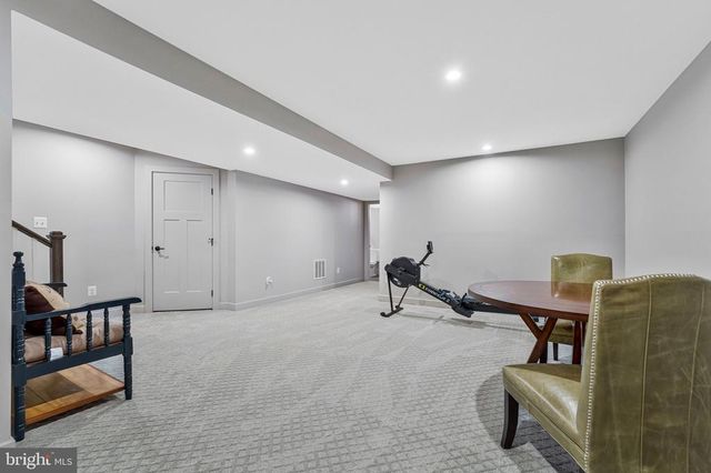 238 NORMA DEAN DR, Warrenton, VA 20186