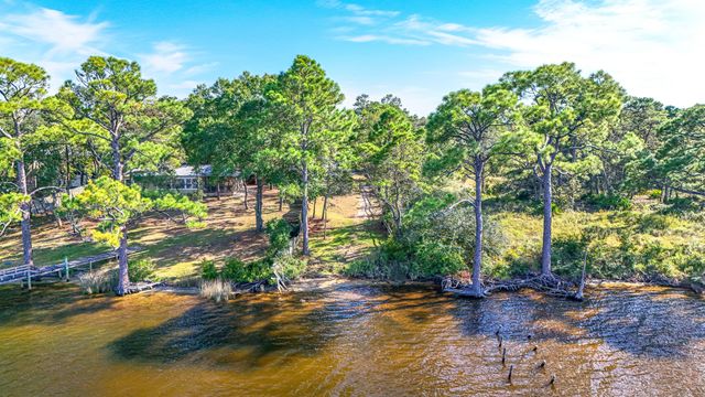 734 Gainous Road, Panama City Beach, FL 32413