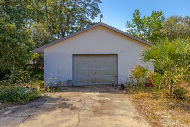 734 Gainous Road, Panama City Beach, FL 32413