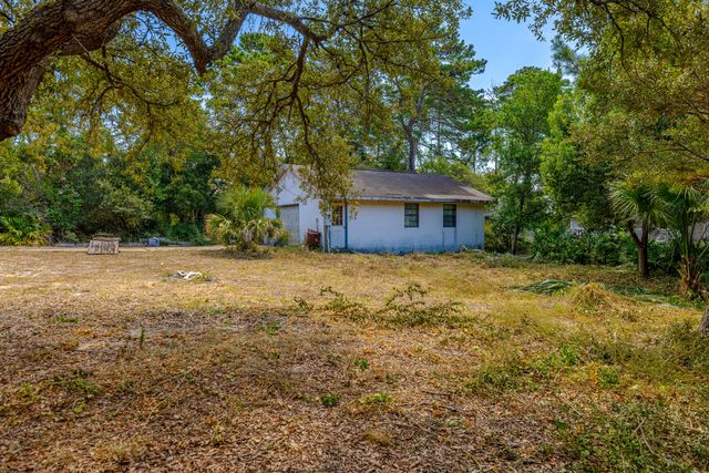 734 Gainous Road, Panama City Beach, FL 32413