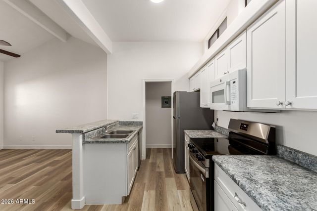 1432 W EMERALD Avenue 681, Mesa, AZ 85202