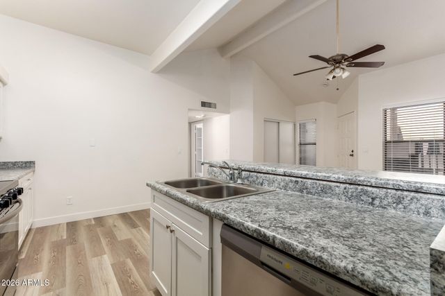 1432 W EMERALD Avenue 681, Mesa, AZ 85202