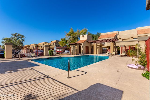 1432 W EMERALD Avenue 681, Mesa, AZ 85202