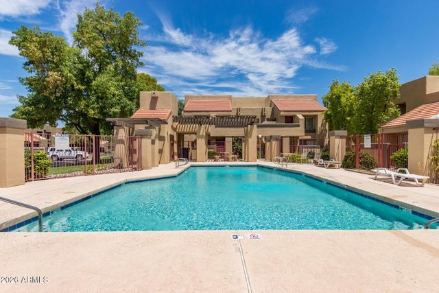 1432 W EMERALD Avenue 681, Mesa, AZ 85202