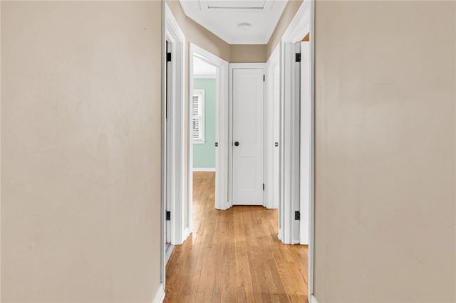 11 Foxhall Road, Greenville, SC 29605