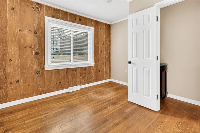 11 Foxhall Road, Greenville, SC 29605