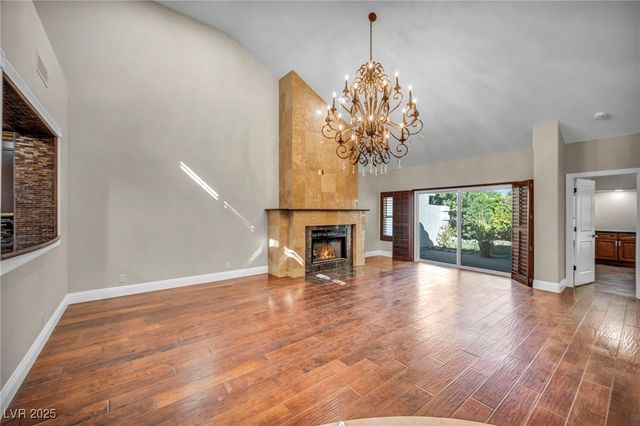 6976 Emerald Springs Lane, Las Vegas, NV 89113