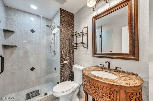 6976 Emerald Springs Lane, Las Vegas, NV 89113