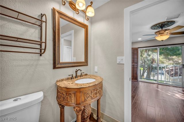 6976 Emerald Springs Lane, Las Vegas, NV 89113