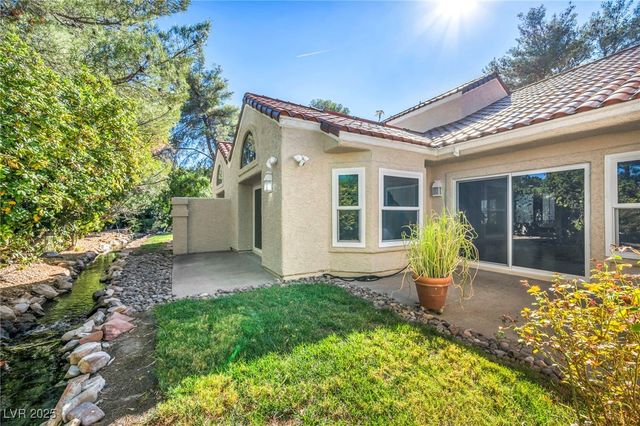 6976 Emerald Springs Lane, Las Vegas, NV 89113