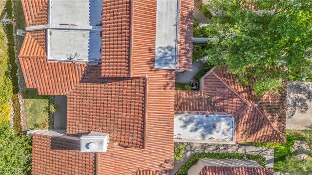 6976 Emerald Springs Lane, Las Vegas, NV 89113