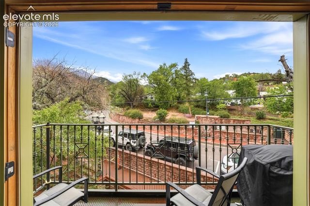 934 Manitou Avenue 212, Manitou Springs, CO 80829