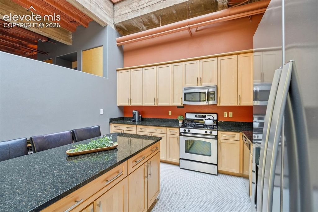 934 Manitou Avenue 212, Manitou Springs, CO 80829 — photo 4