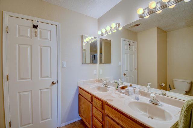 1 Joshua Court, Edgewood, NM 87015