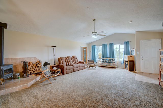 1 Joshua Court, Edgewood, NM 87015