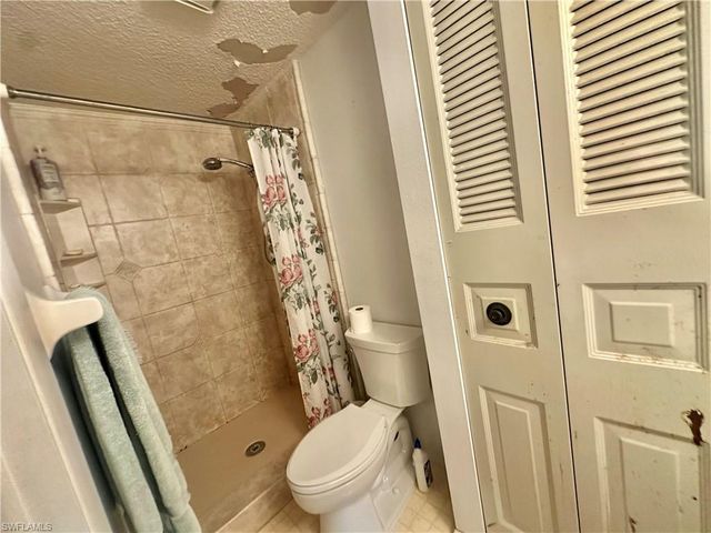18505 Sandy Cove DR, Fort Myers, FL 33967
