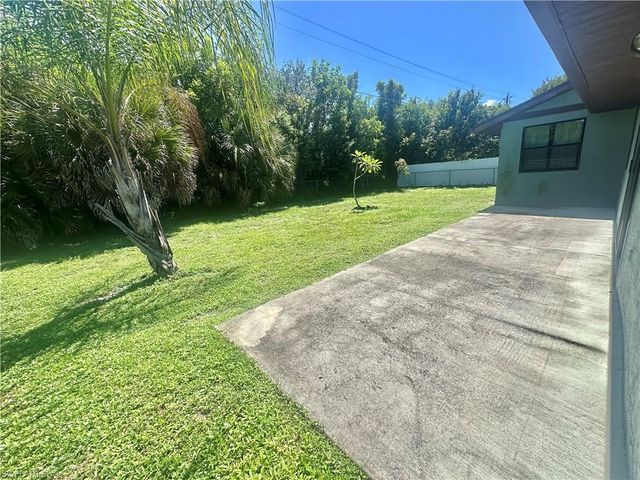 18505 Sandy Cove DR, Fort Myers, FL 33967