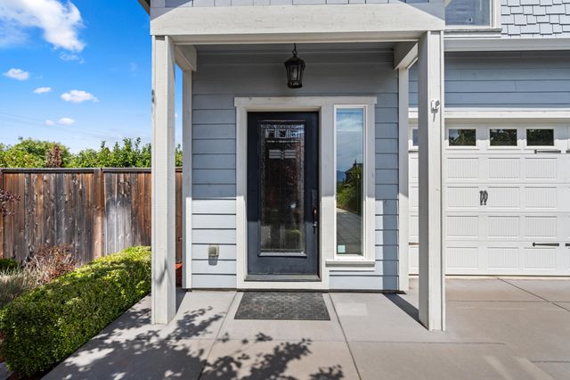 3611 Jerome Lane, Medford, OR 97504