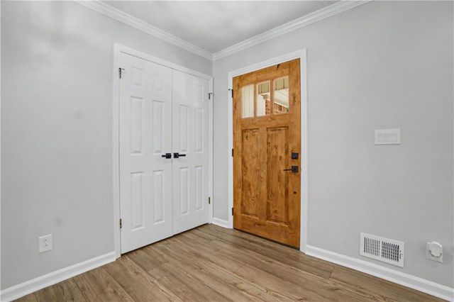 4422 White Oak Drive, Sugar Hill, GA 30518