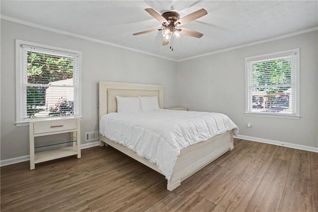 4422 White Oak Drive, Sugar Hill, GA 30518