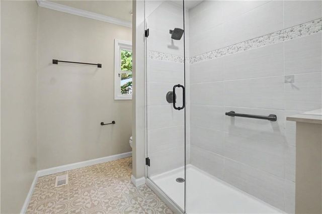 4422 White Oak Drive, Sugar Hill, GA 30518