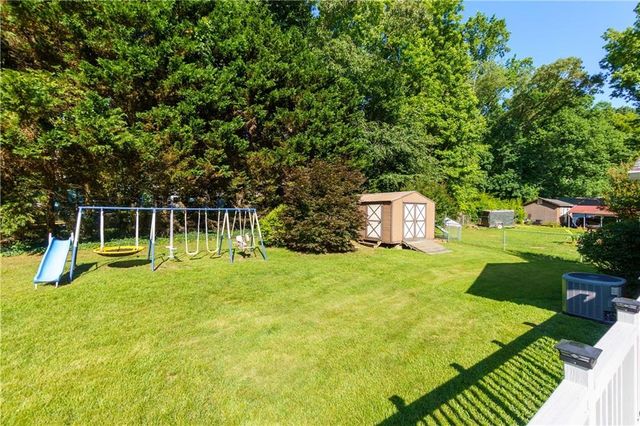 4422 White Oak Drive, Sugar Hill, GA 30518