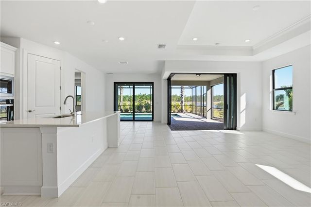 1954 Fresno AVE, Naples, FL 34120