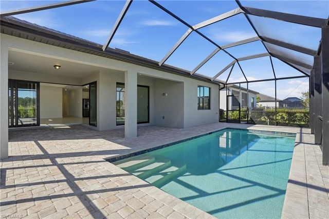 1954 Fresno AVE, Naples, FL 34120