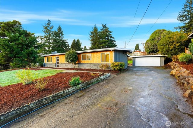 12832 84th Avenue S, Renton, WA 98057