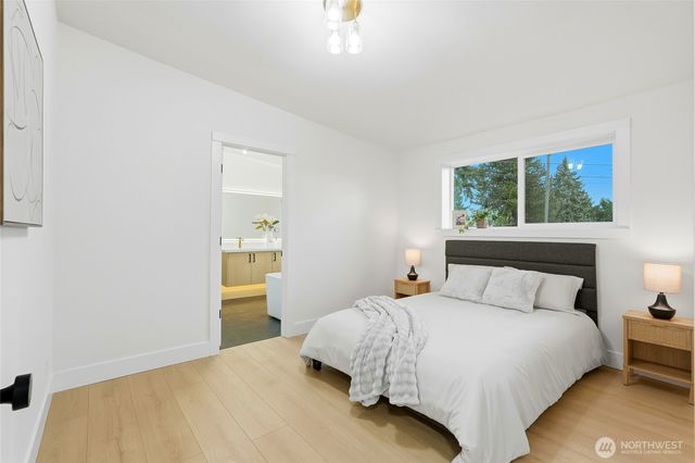 12832 84th Avenue S, Renton, WA 98057