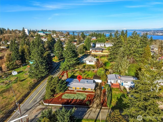 12832 84th Avenue S, Renton, WA 98057