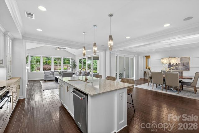 5139 Providence Retreat Lane, Charlotte, NC 28270