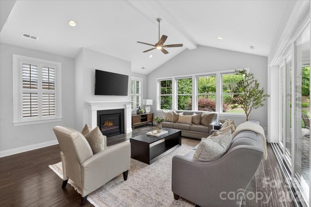 5139 Providence Retreat Lane, Charlotte, NC 28270