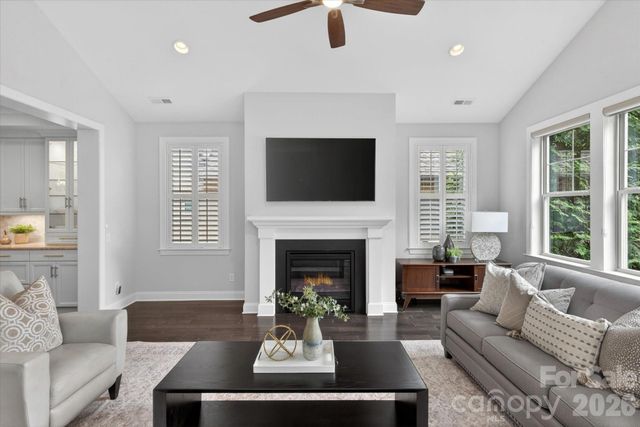 5139 Providence Retreat Lane, Charlotte, NC 28270