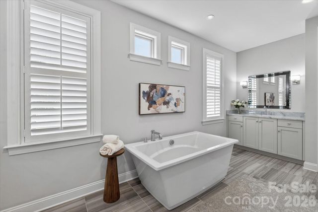 5139 Providence Retreat Lane, Charlotte, NC 28270