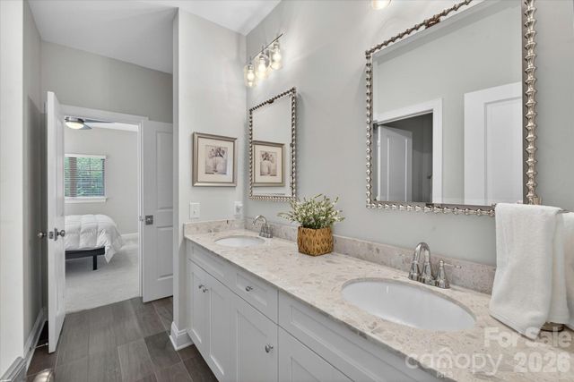 5139 Providence Retreat Lane, Charlotte, NC 28270