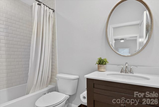 5139 Providence Retreat Lane, Charlotte, NC 28270