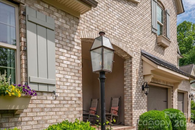 5139 Providence Retreat Lane, Charlotte, NC 28270