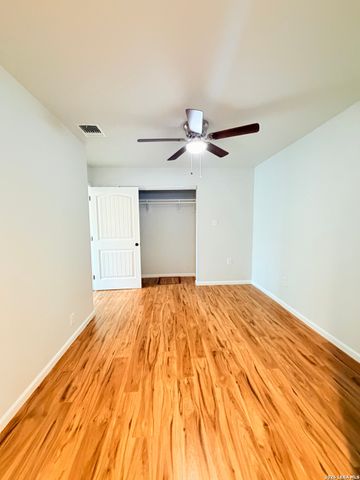 255 Cumberland, San Antonio, TX 78204