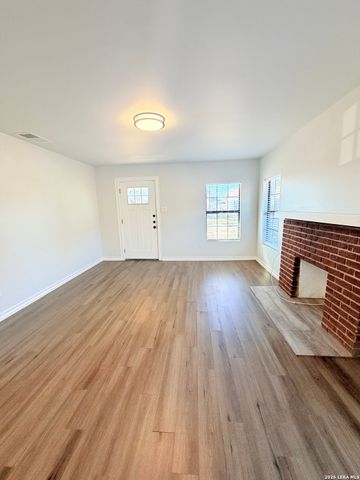 255 Cumberland, San Antonio, TX 78204